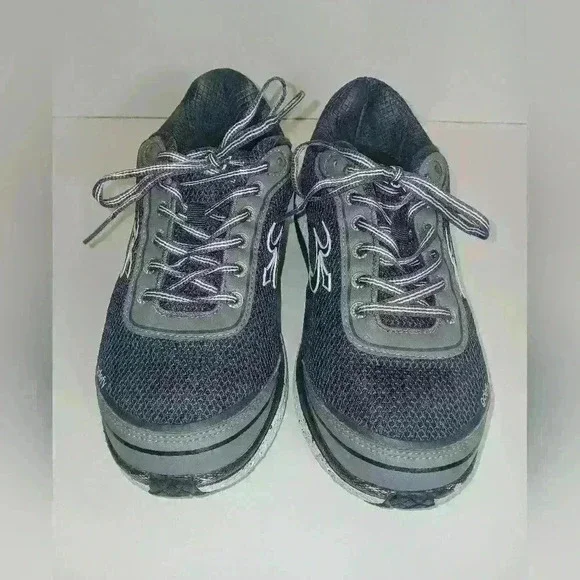 G-DEFY GRAVITY DEFYER MIGHTY WALK SHOES. - Picture 2 of 8